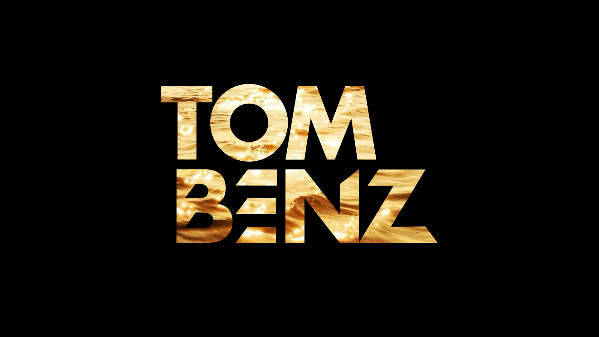 Tom Benz Wines — wordmark